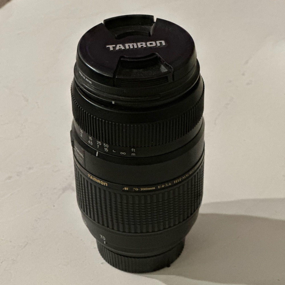 Tamron 70-300mm f/4 Camera Lens (for Nikon Camera)